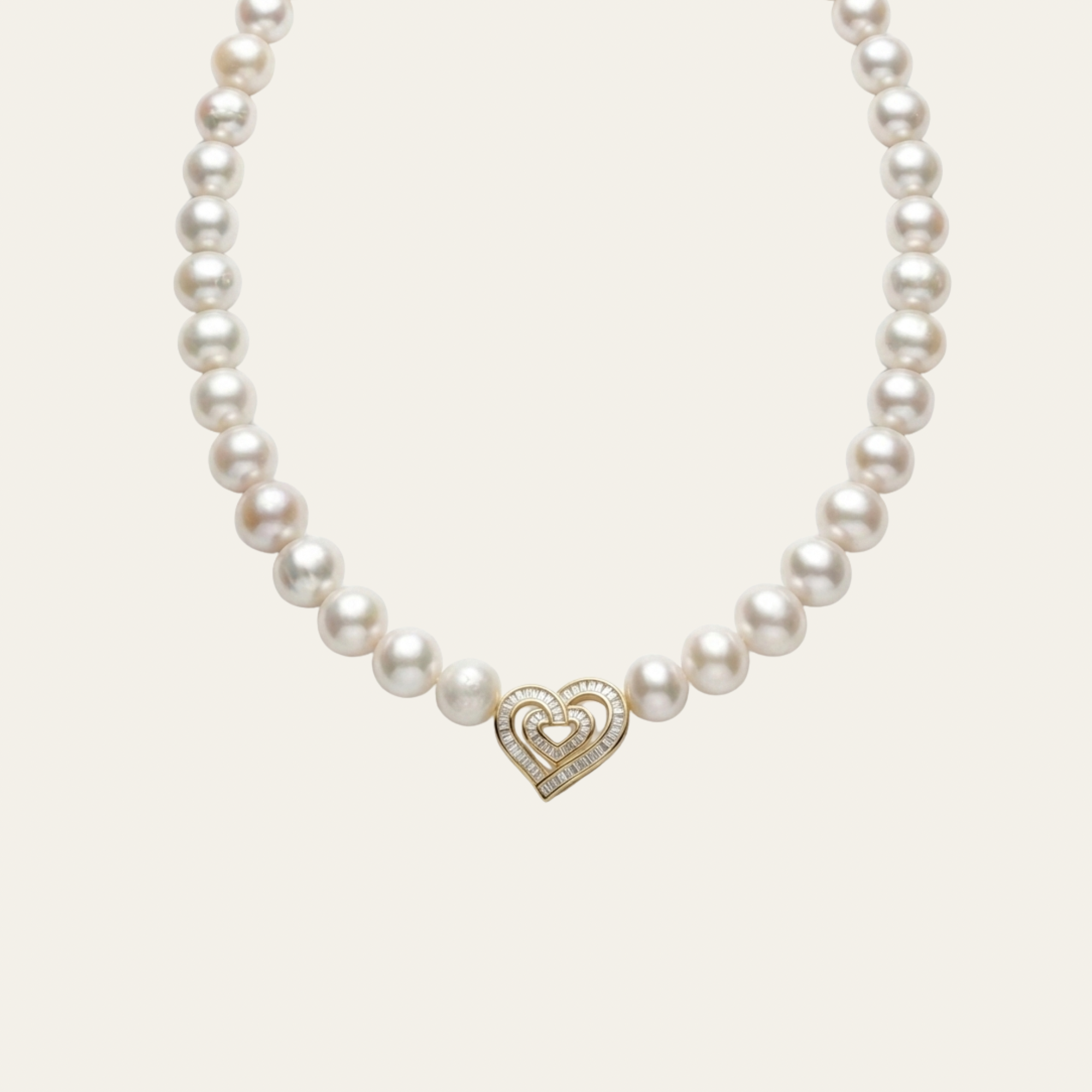 Luxury South Sea Pearl Necklace with Diamonds