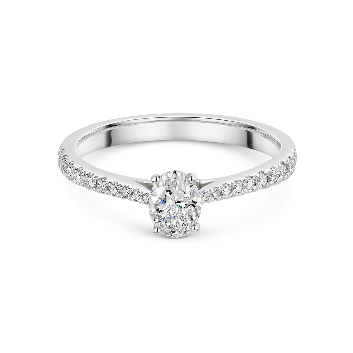 Oval diamond ring